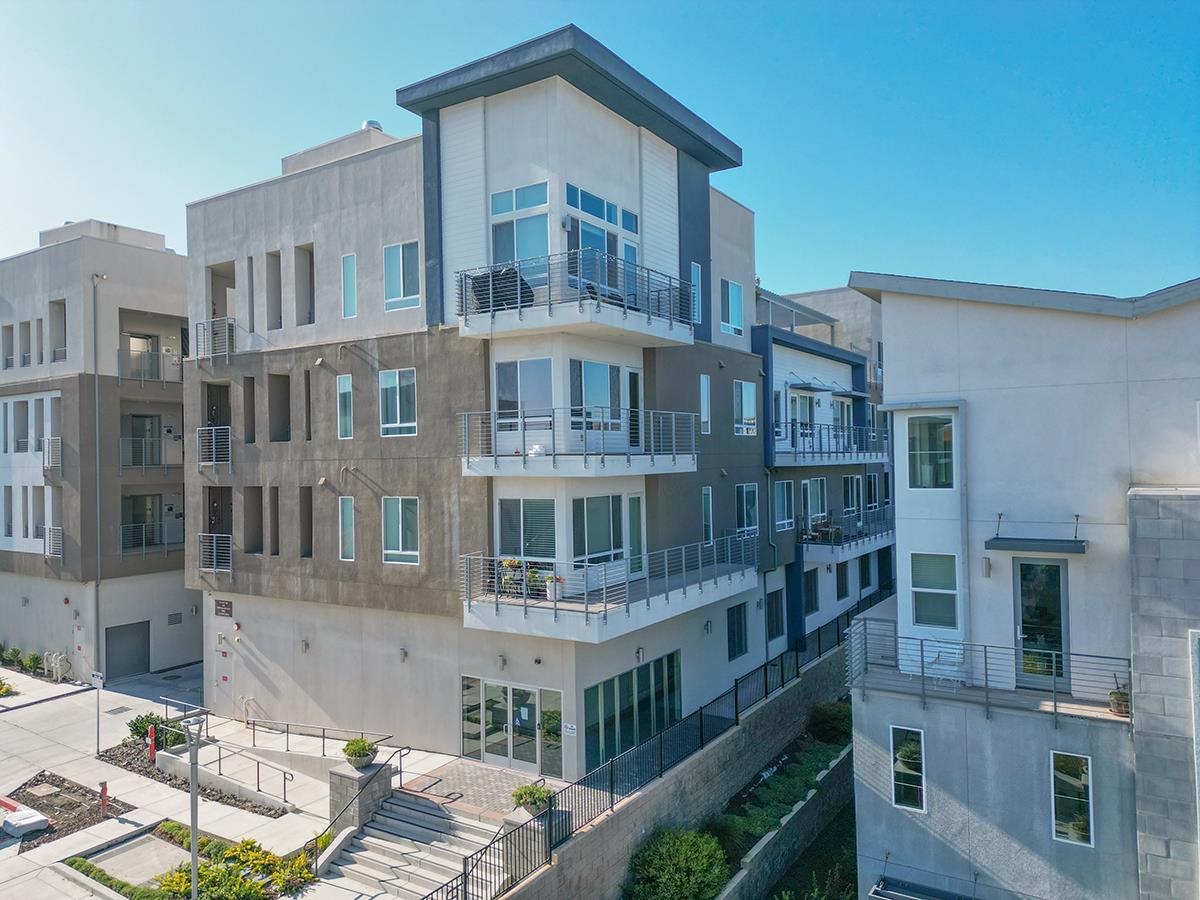 2981 Henry Miller Place 10