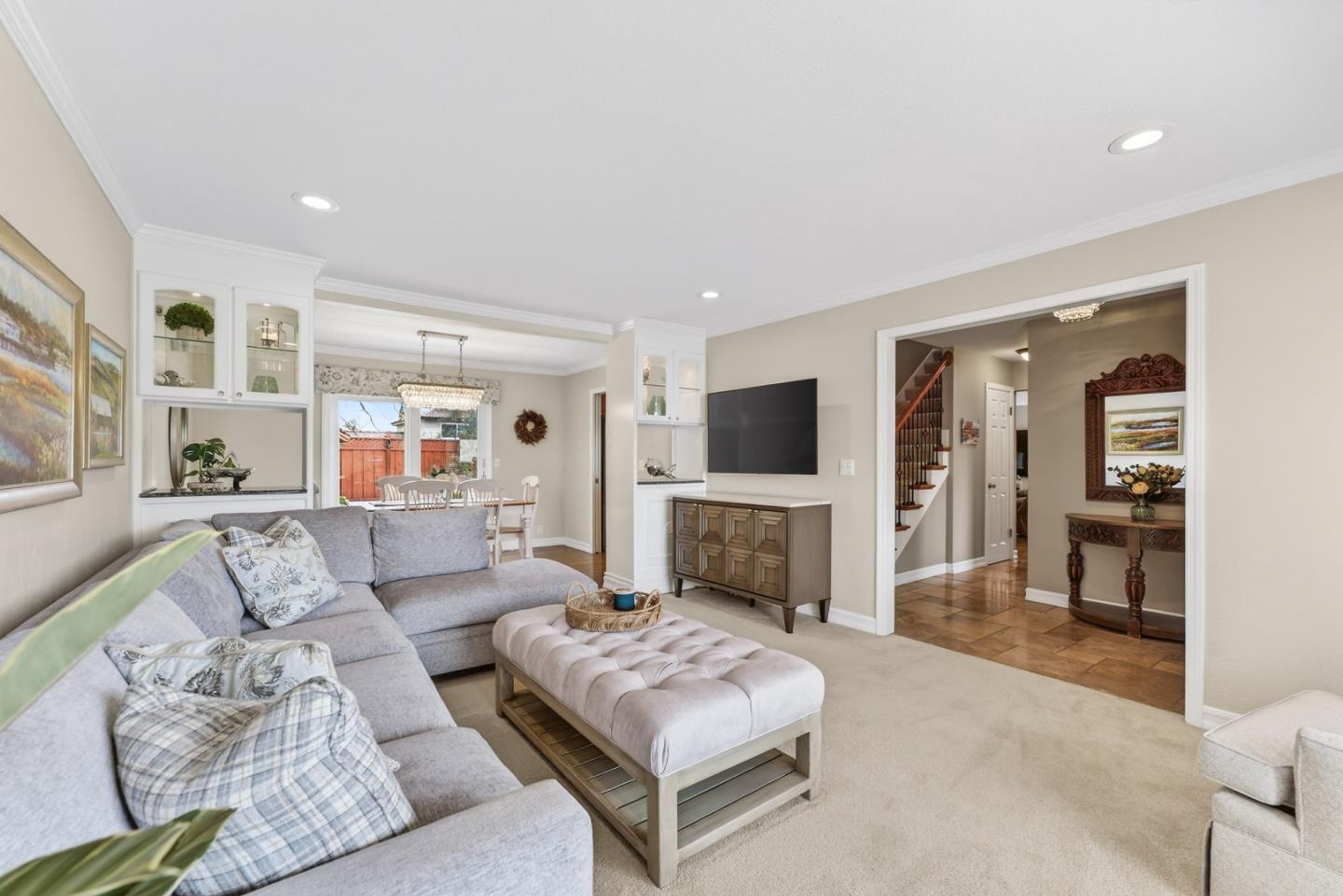 6050 Castello Drive