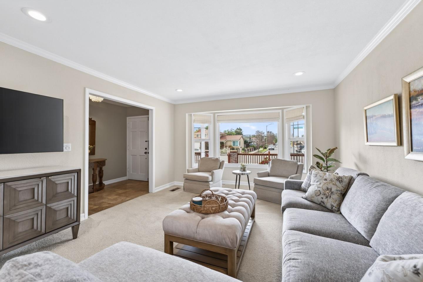 6050 Castello Drive