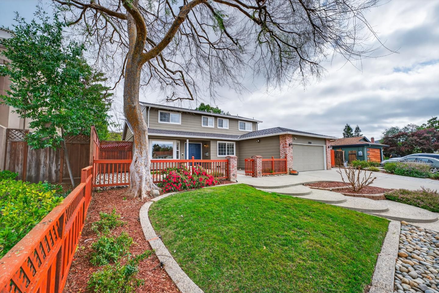 6050 Castello Drive