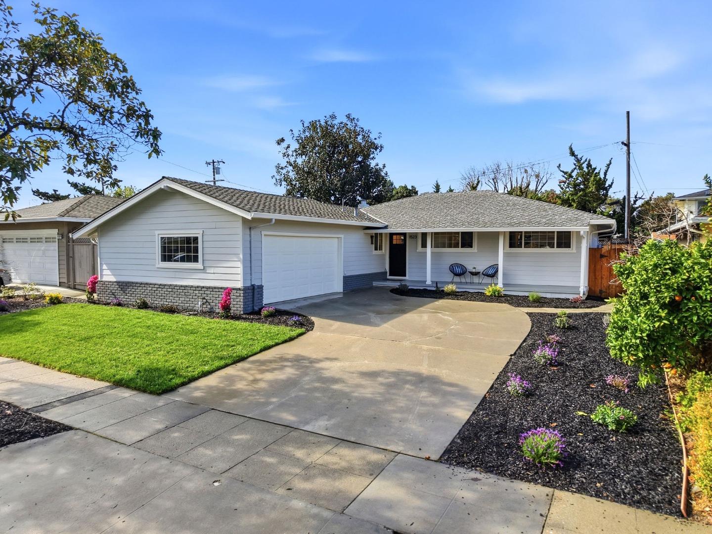 1523 Lochinvar Avenue