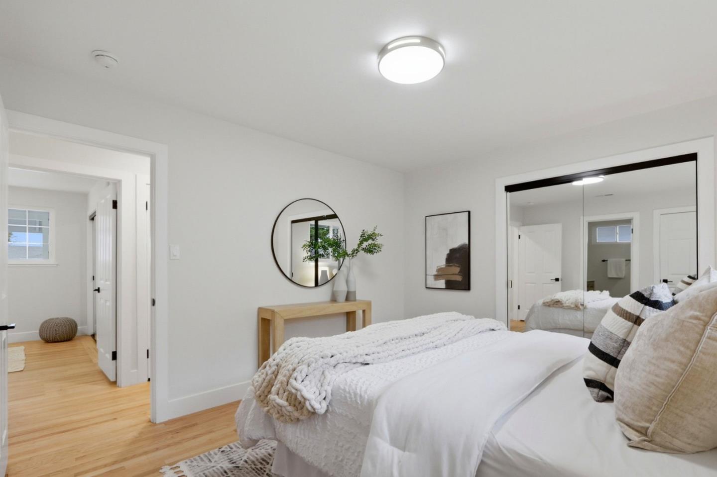 1523 Lochinvar Avenue