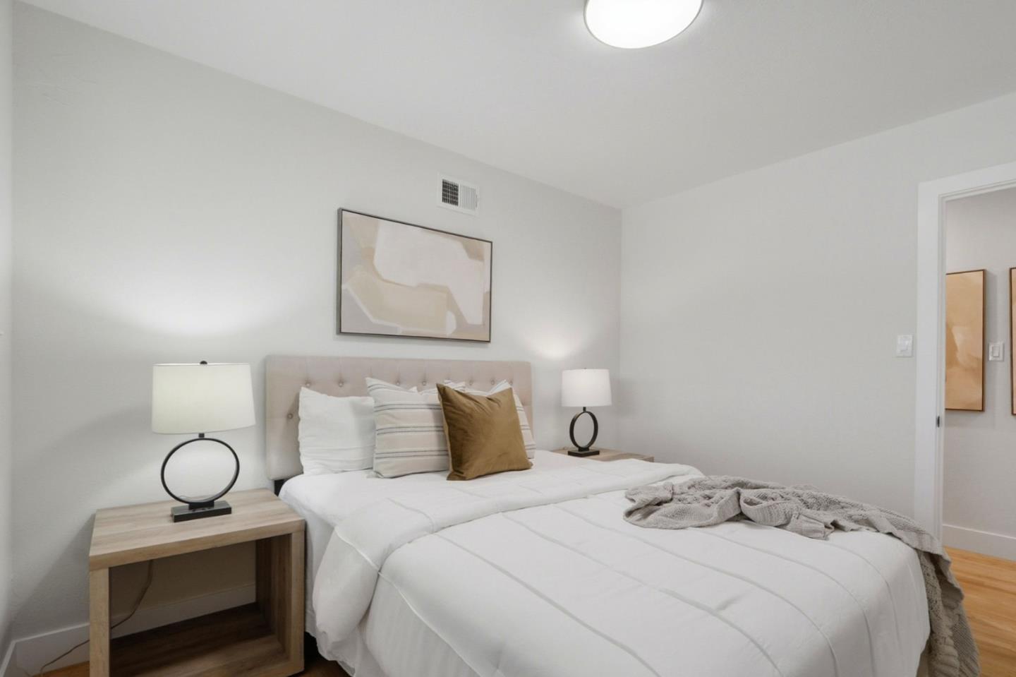 1523 Lochinvar Avenue