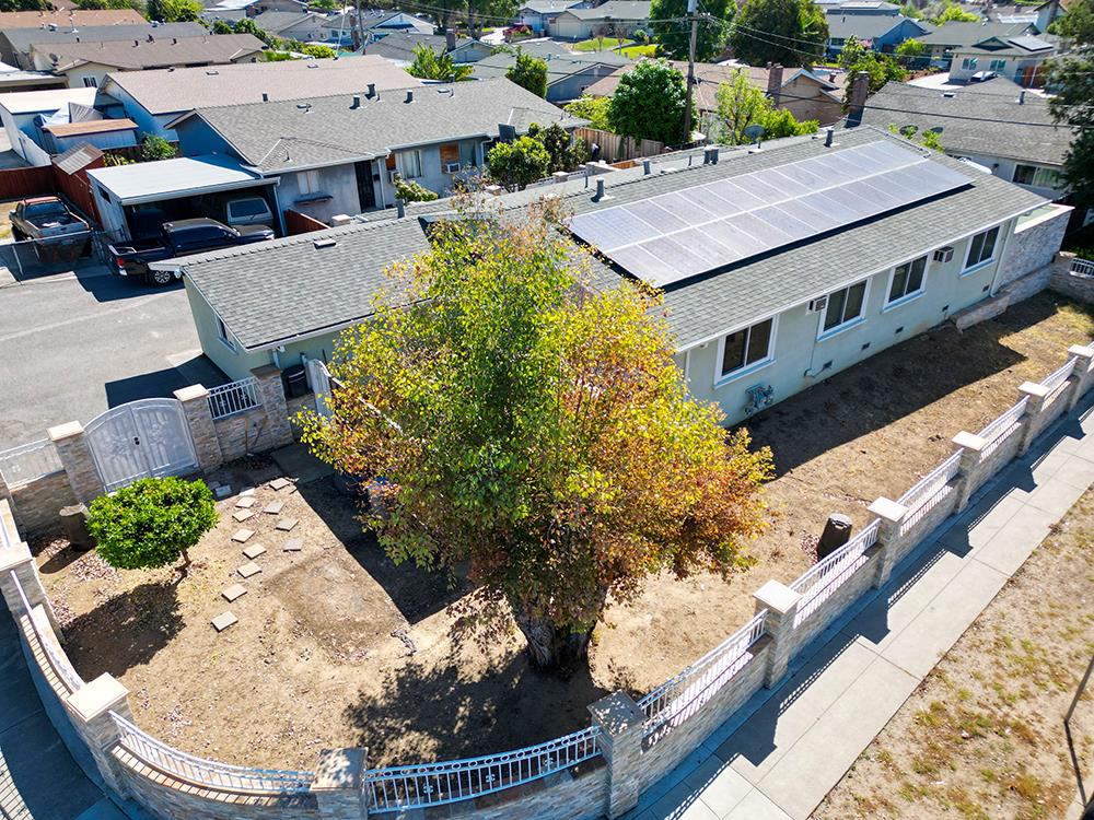 1582 Fall Avenue