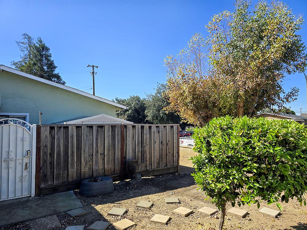 1582 Fall Avenue