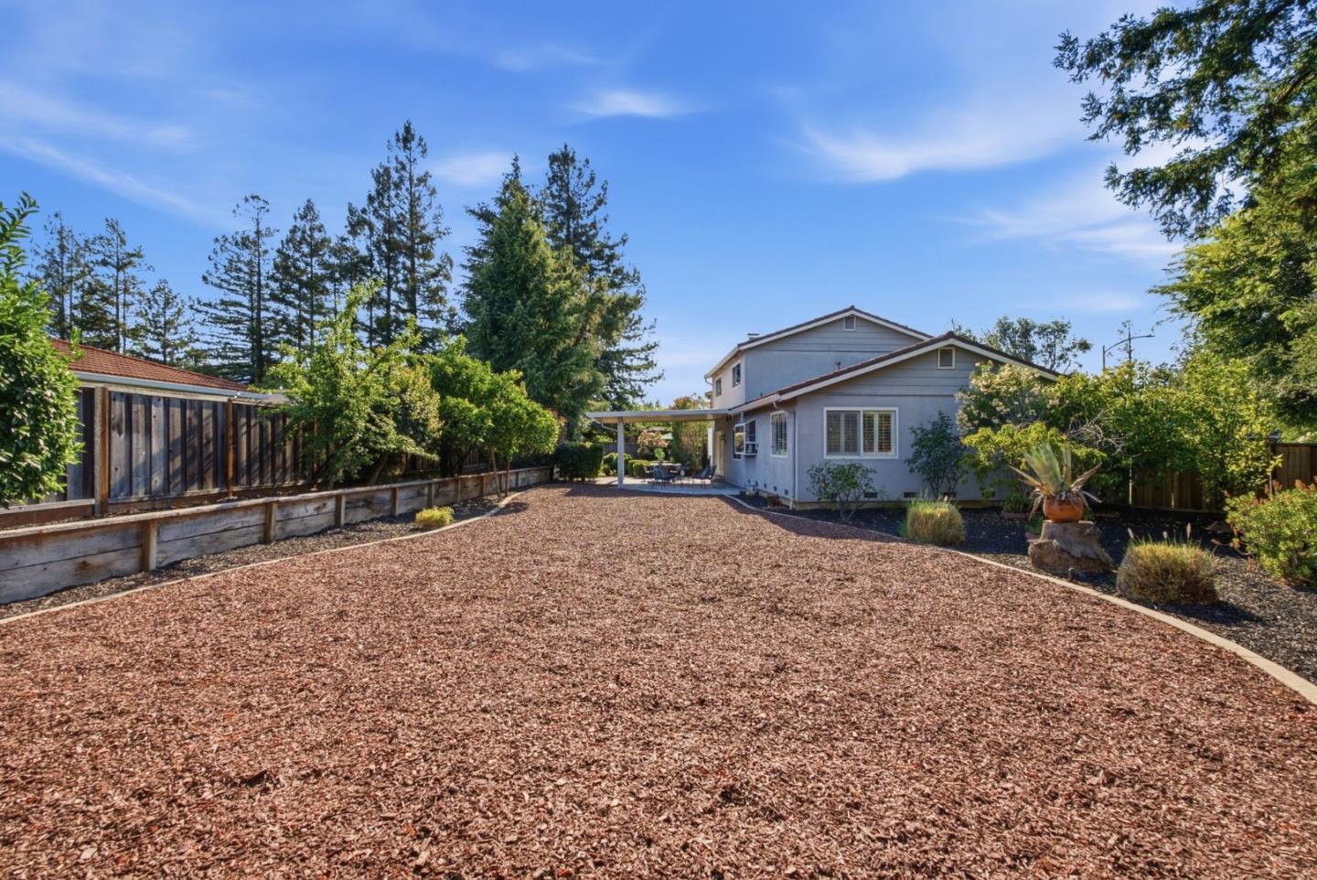 6088 Knoll Park Court