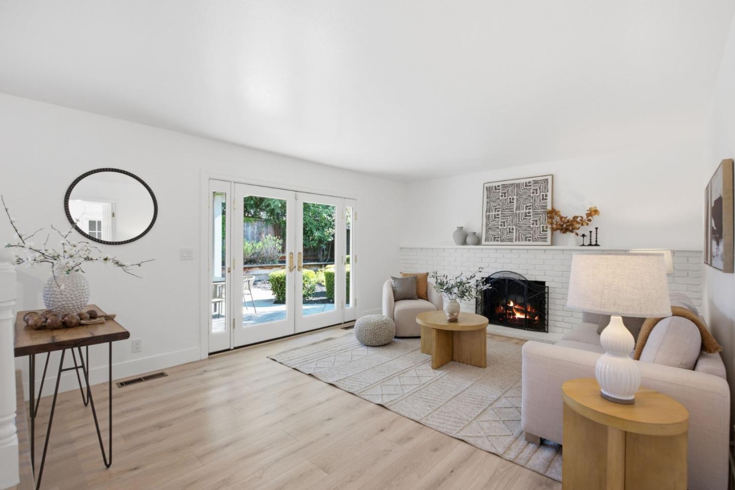 6088 Knoll Park Court
