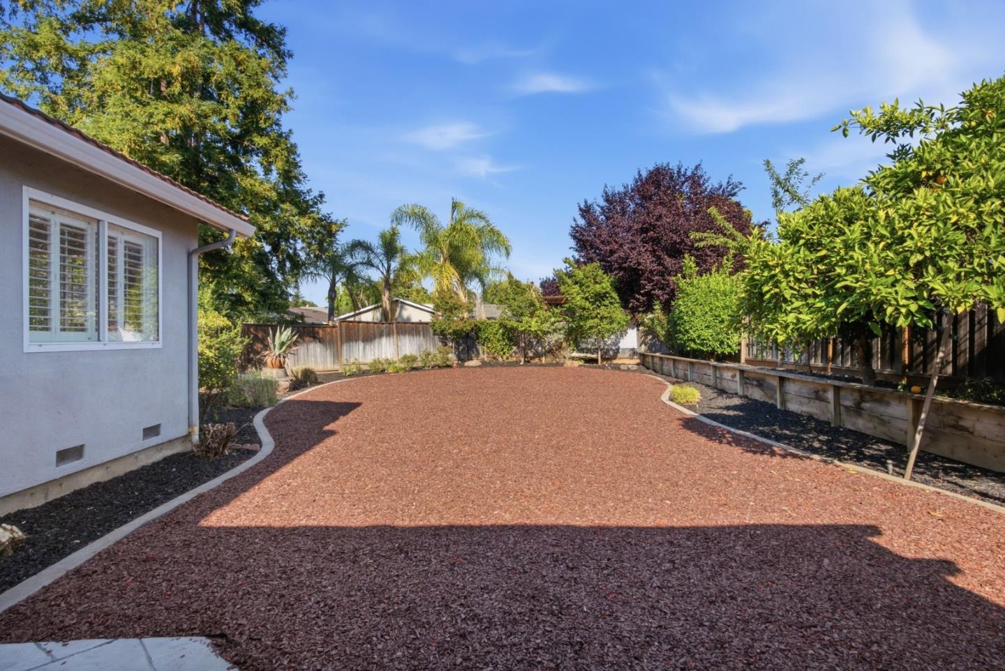 6088 Knoll Park Court