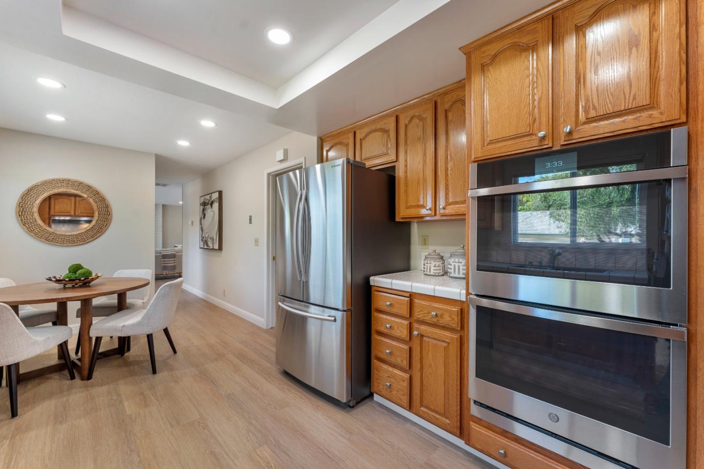 6694 Heathfield DR