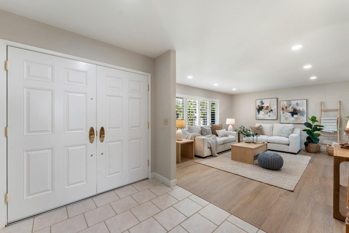 6694 Heathfield DR