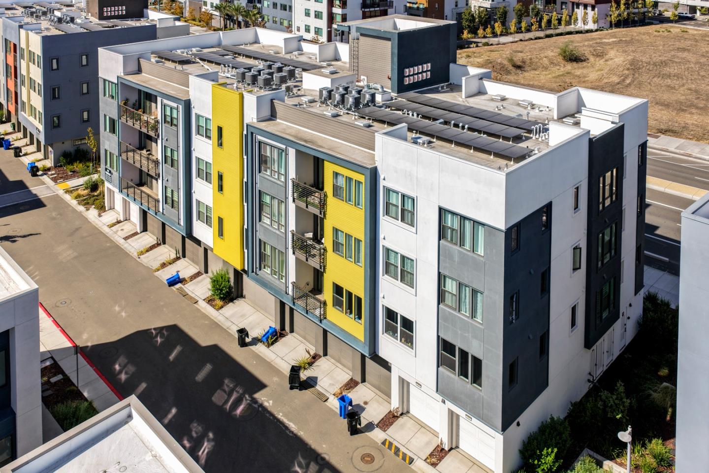 44887 S Grimmer BLVD 201