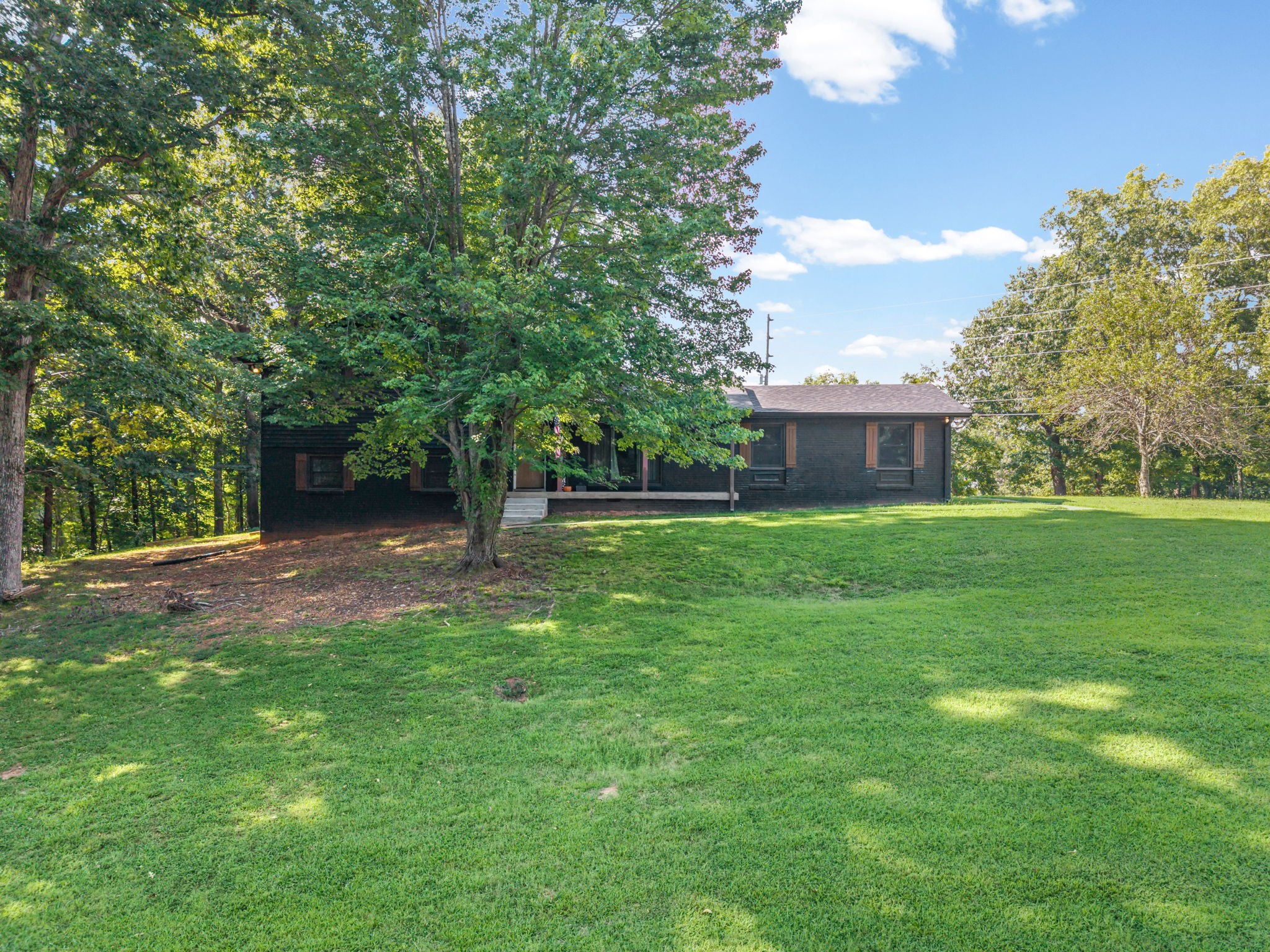 2050 Outlaw Rd