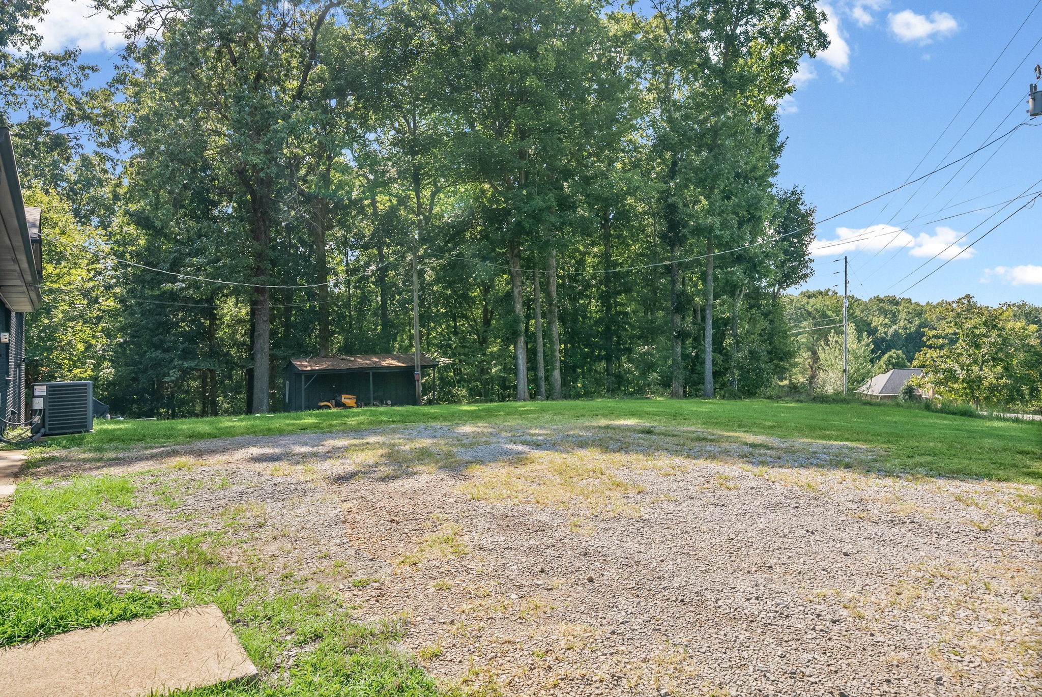 2050 Outlaw Rd