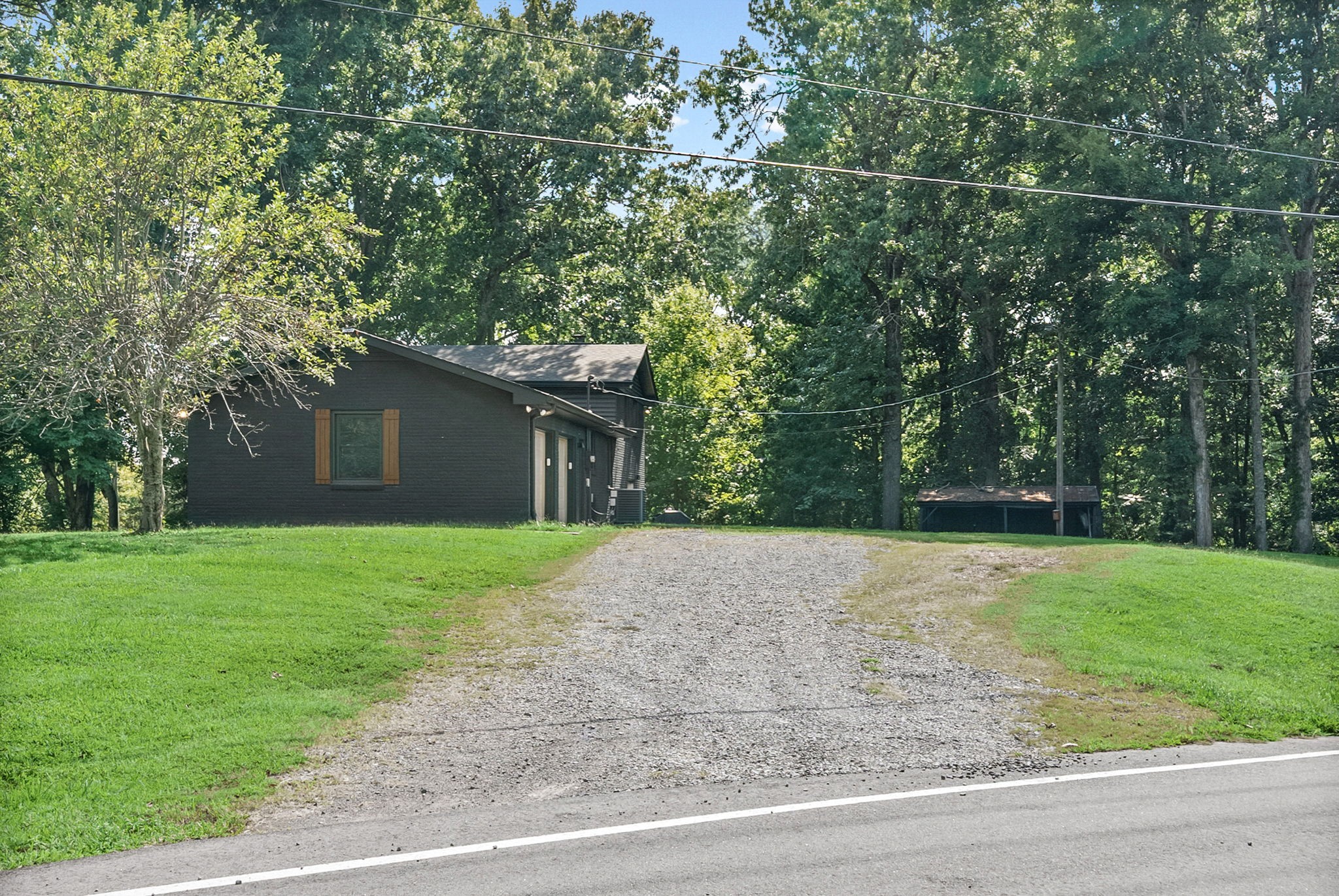 2050 Outlaw Rd