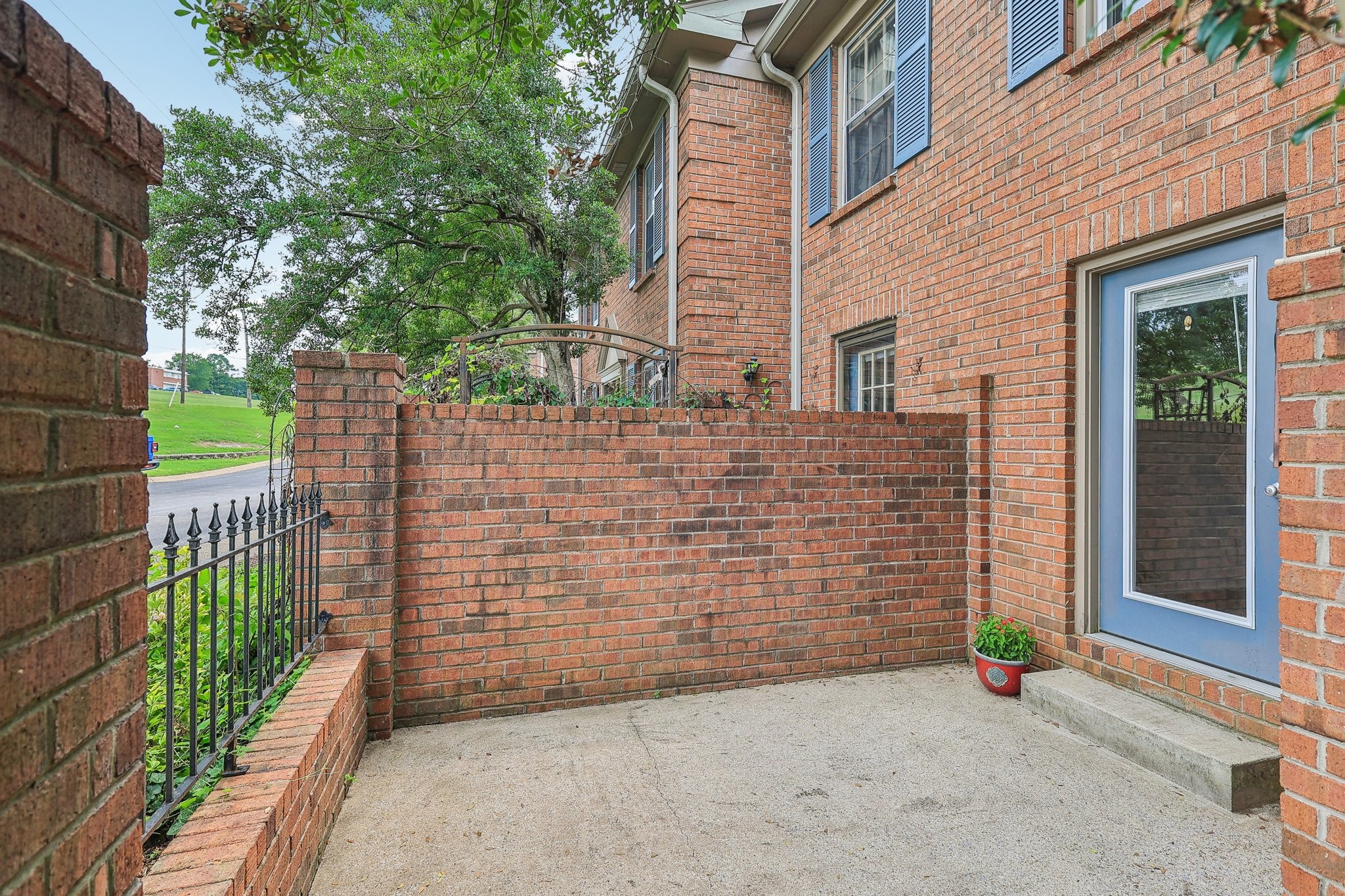 410 Stewarts Ferry Pike Unit: 410