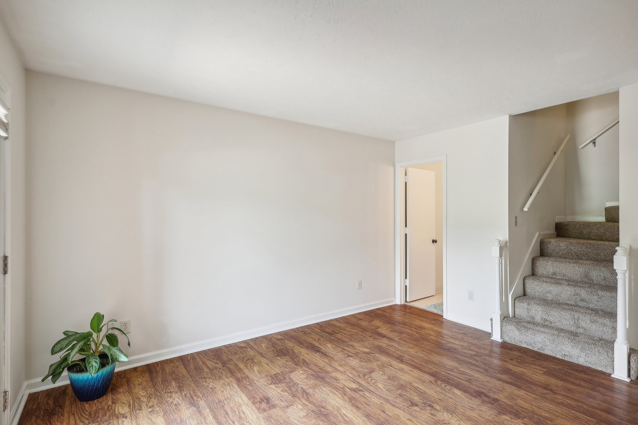 410 Stewarts Ferry Pike Unit: 410