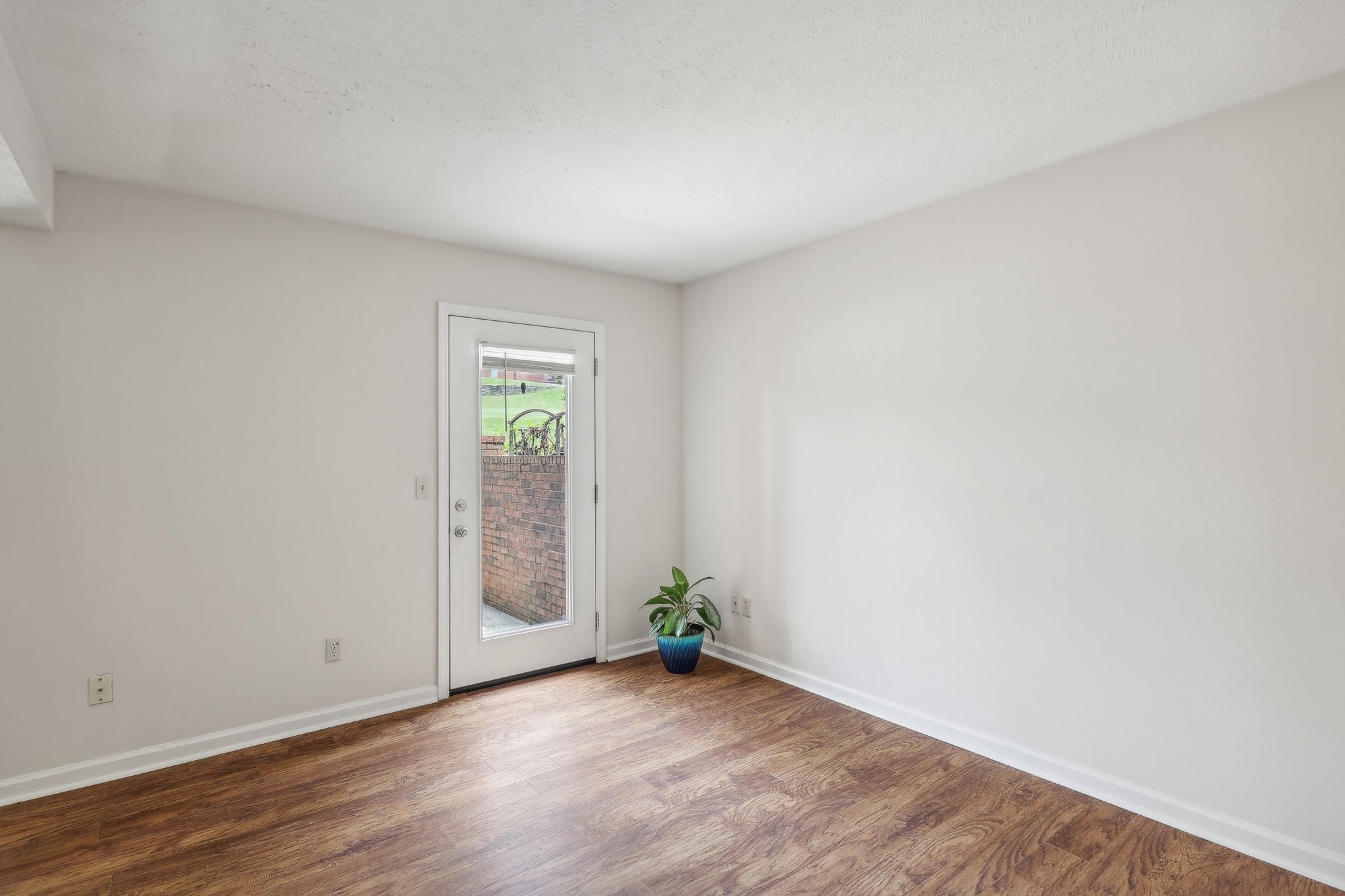 410 Stewarts Ferry Pike Unit: 410