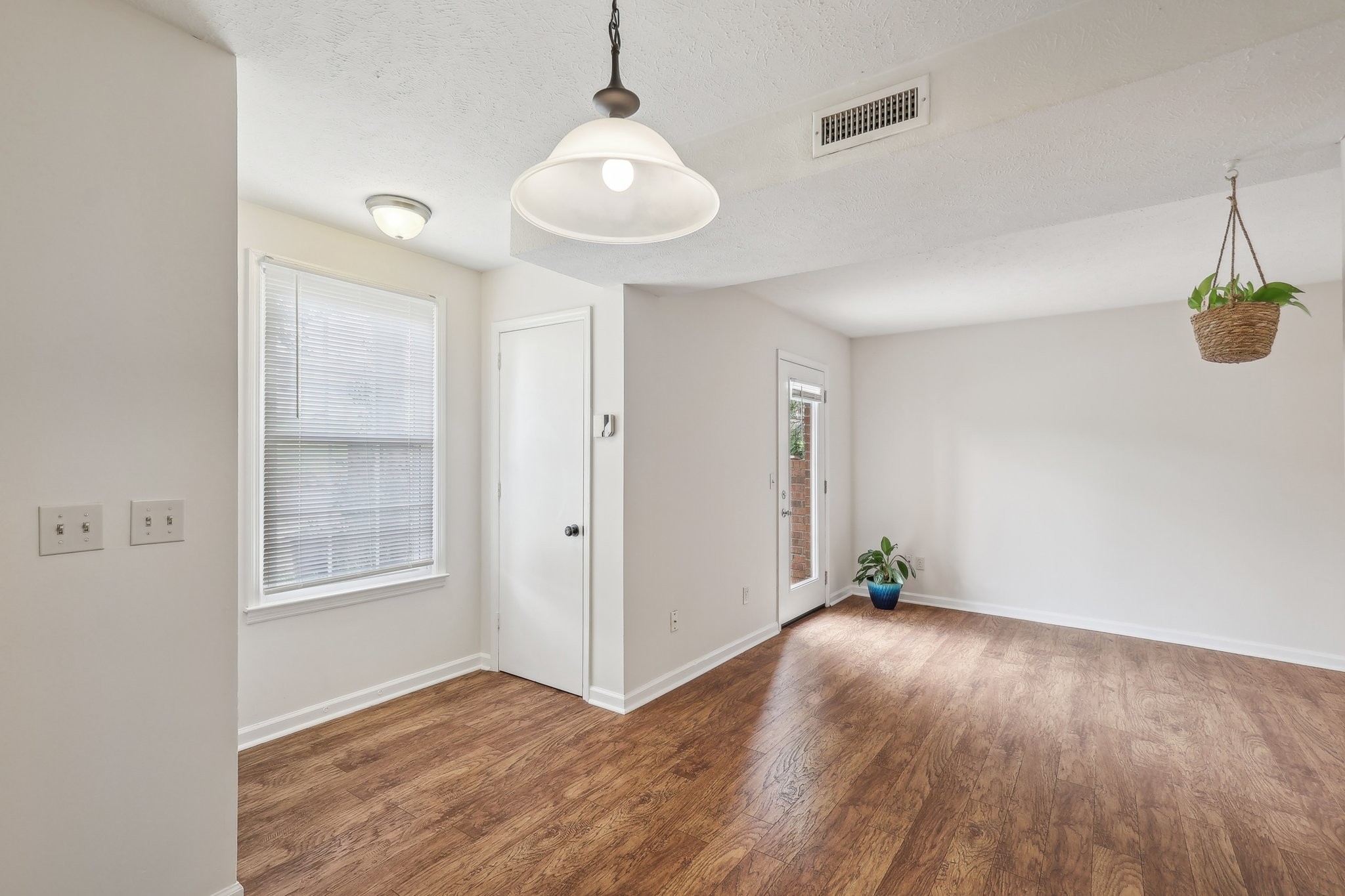 410 Stewarts Ferry Pike Unit: 410