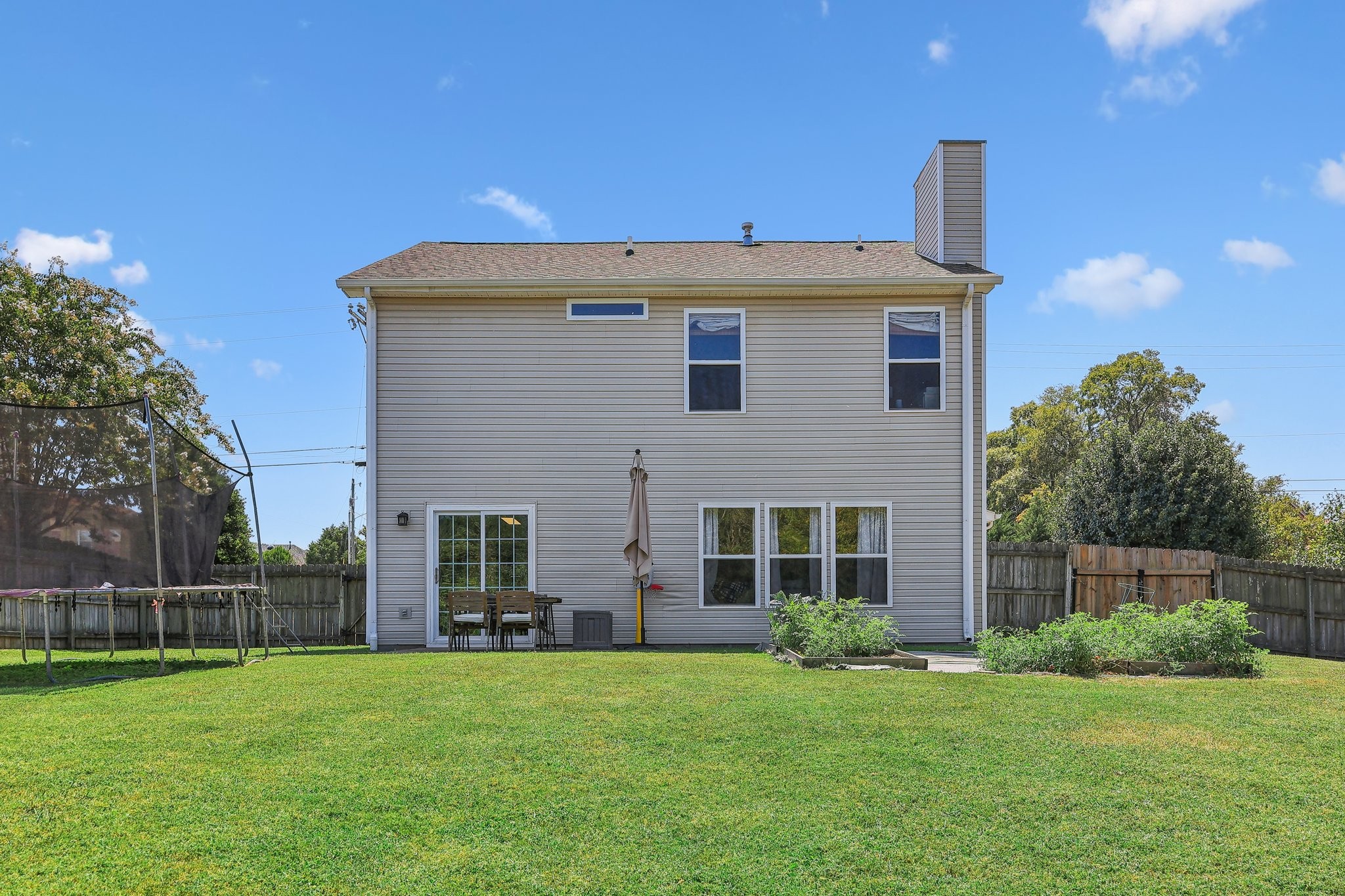 8057 Boone Trce