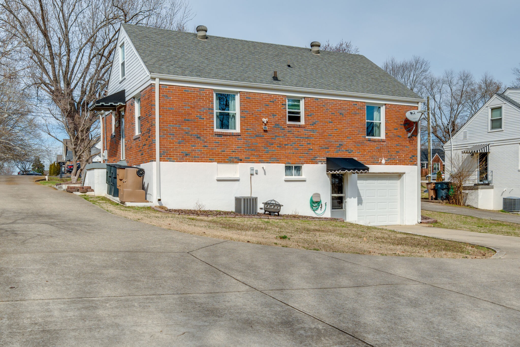 2514 Sheridan Rd