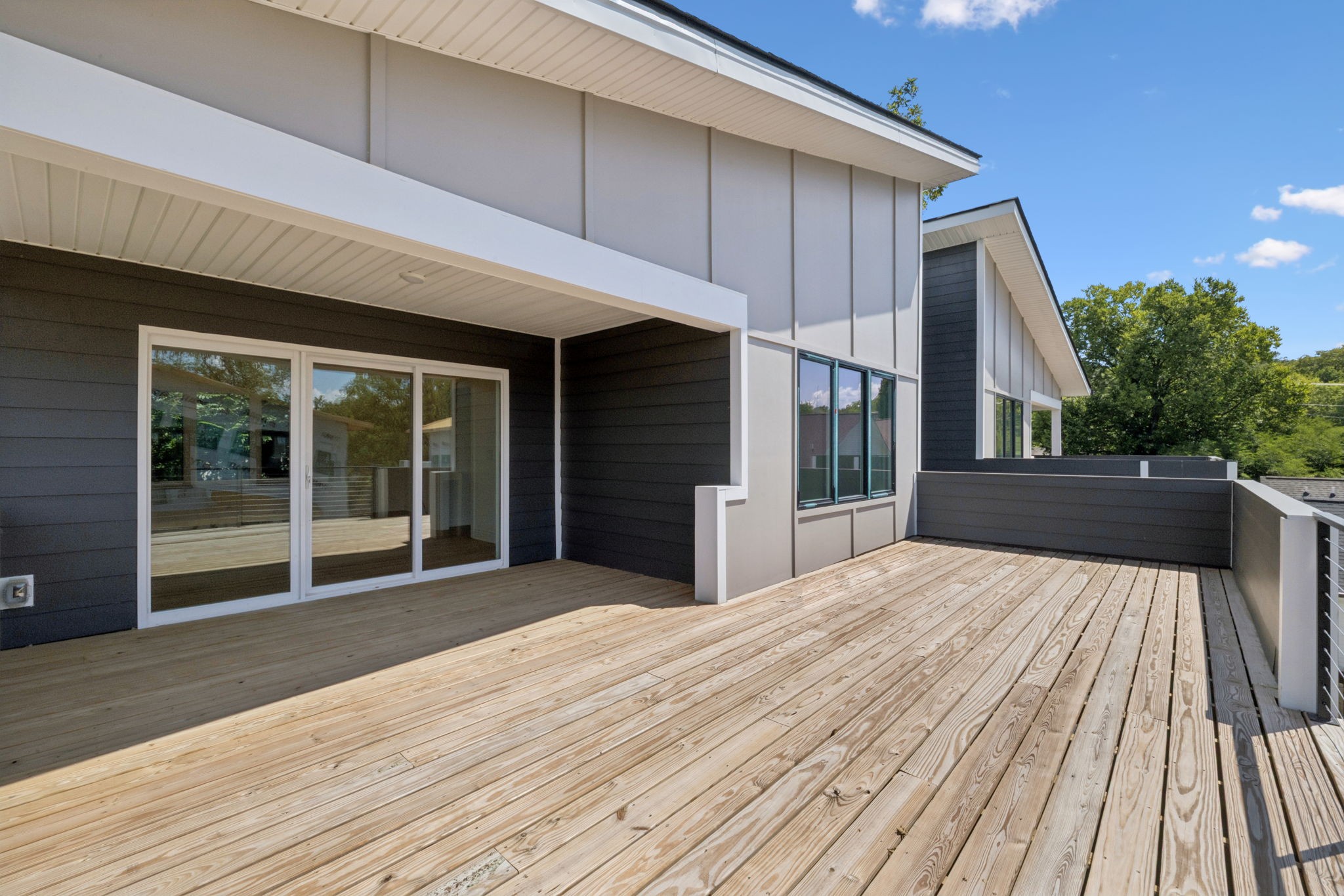 4D Belle Forrest Ave