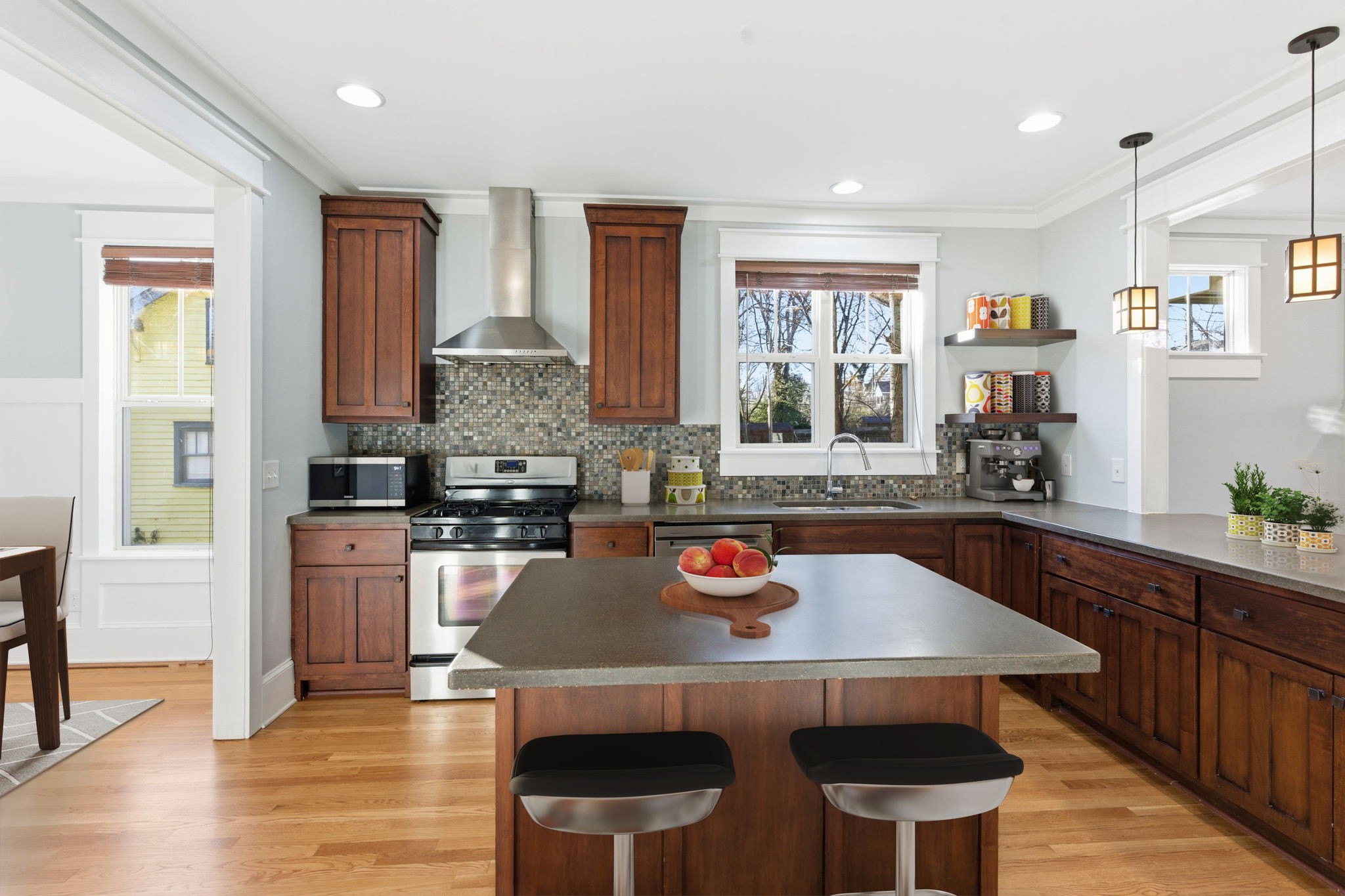 1601 Douglas Ave Unit: A