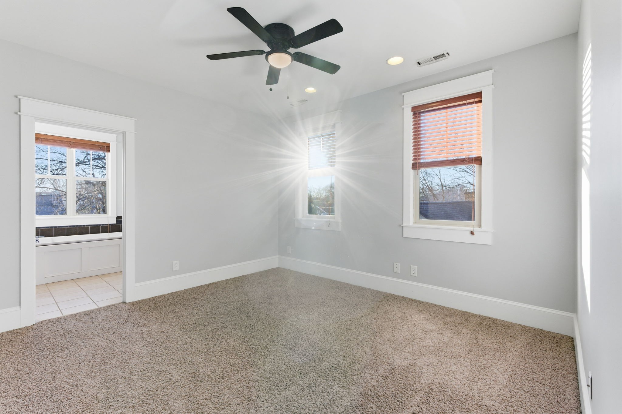 1601 Douglas Ave Unit: A