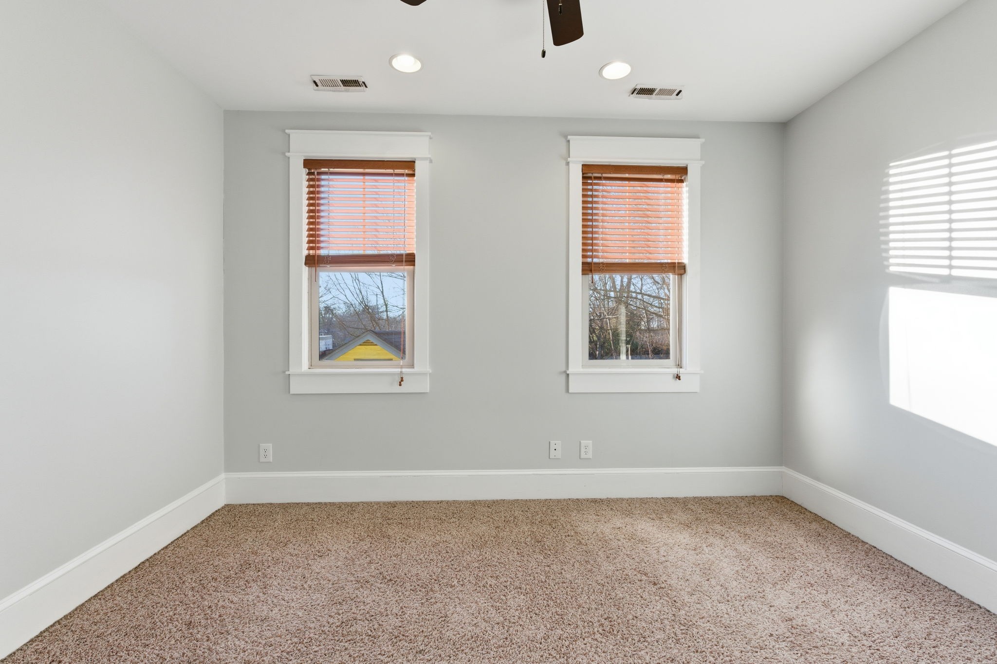 1601 Douglas Ave Unit: A