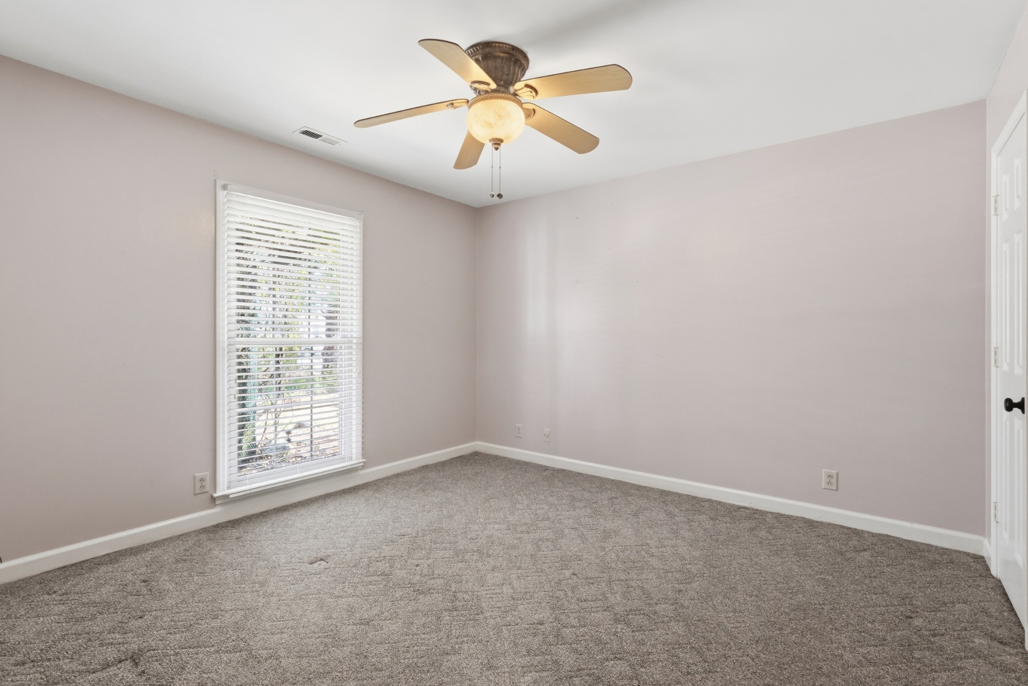 1015 Boxwood Dr