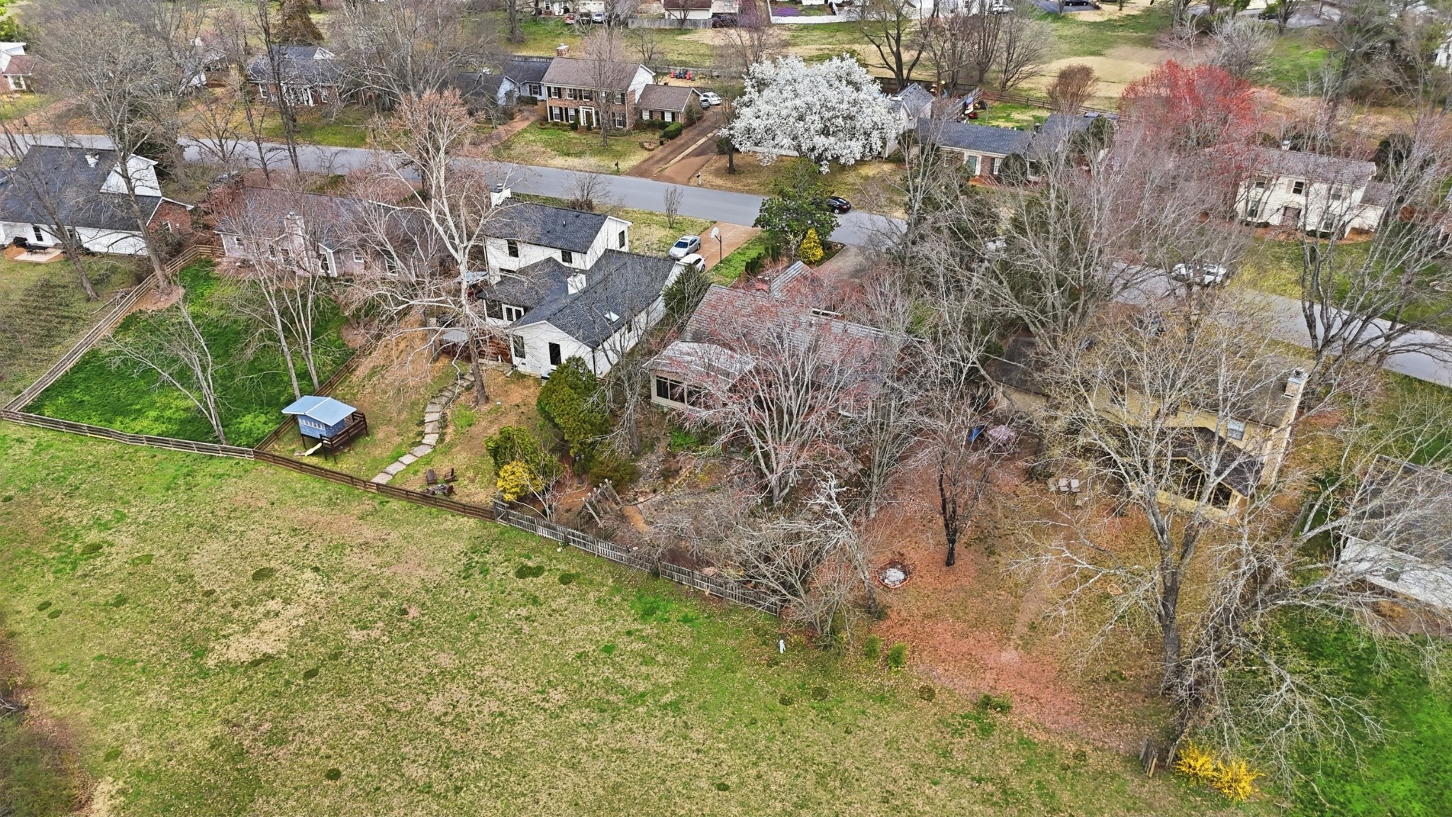 1015 Boxwood Dr