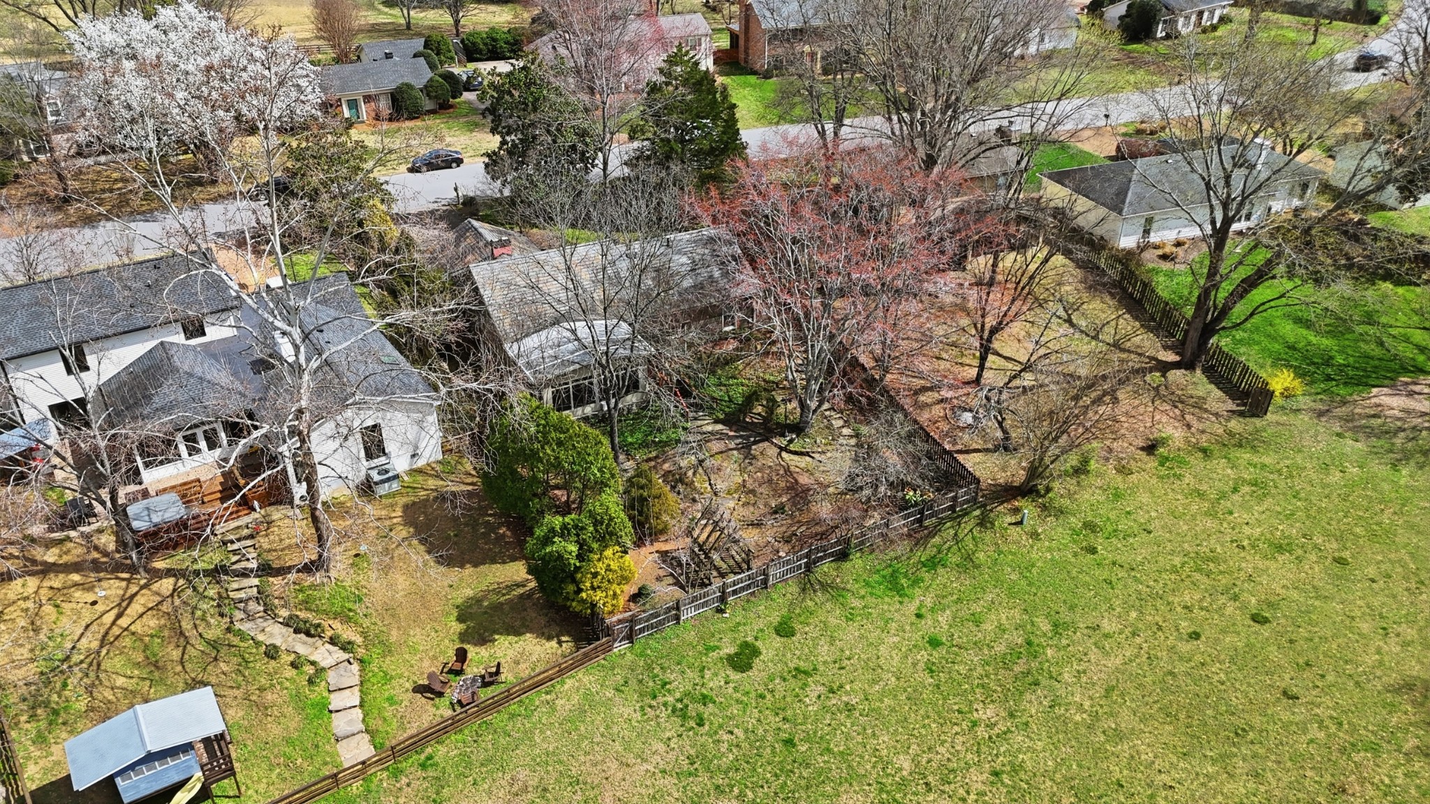 1015 Boxwood Dr