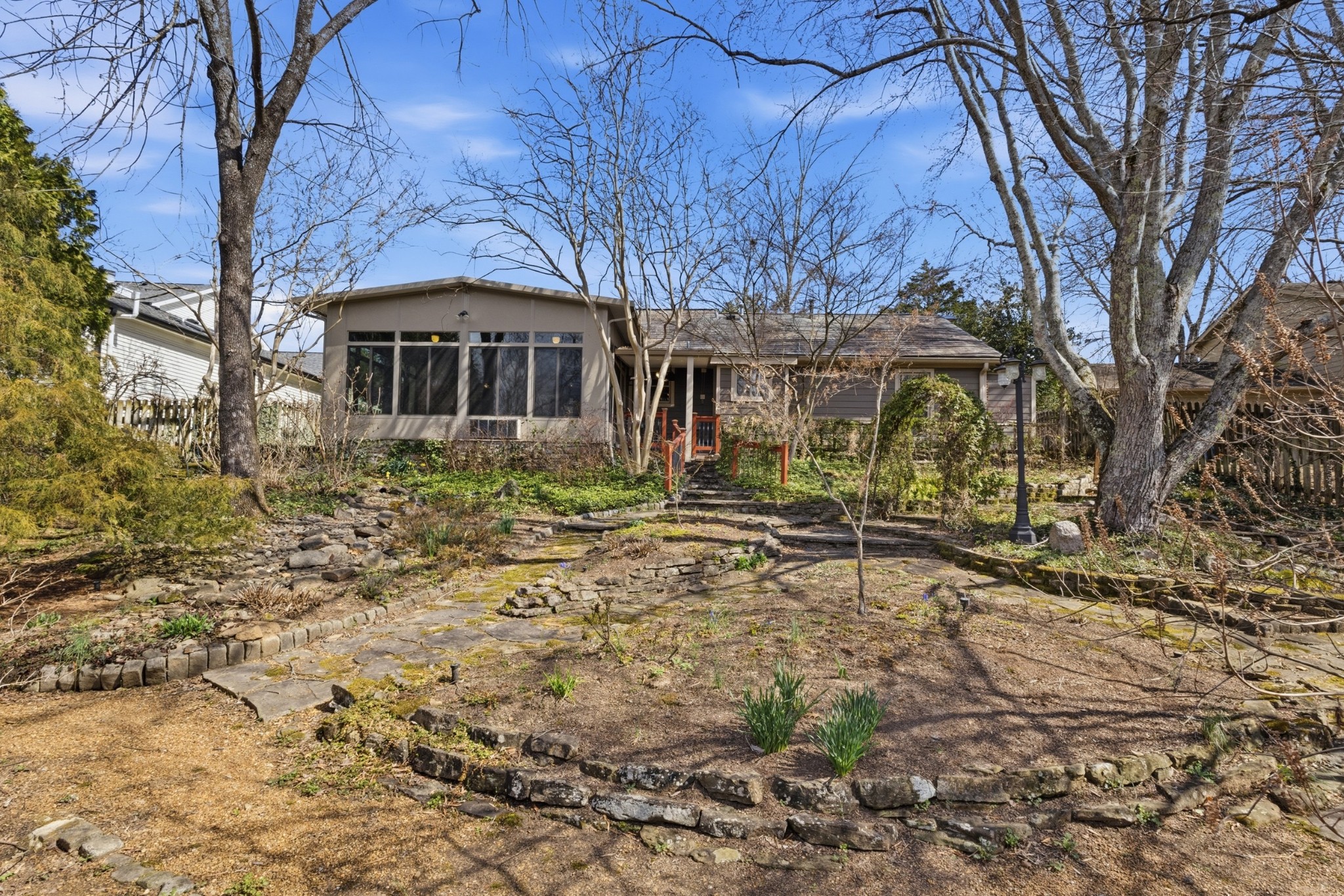1015 Boxwood Dr