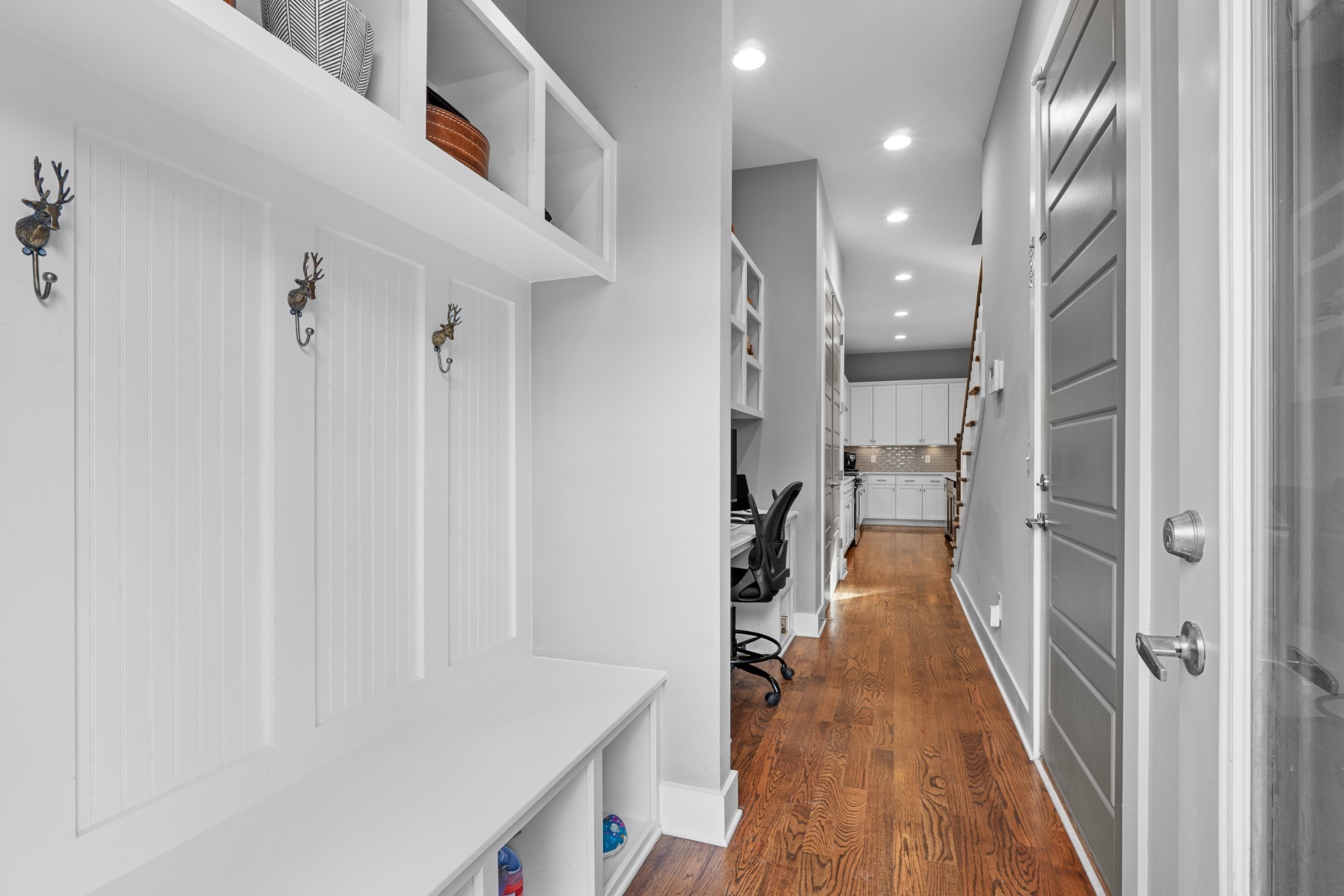 111 Creighton Ave Unit: A