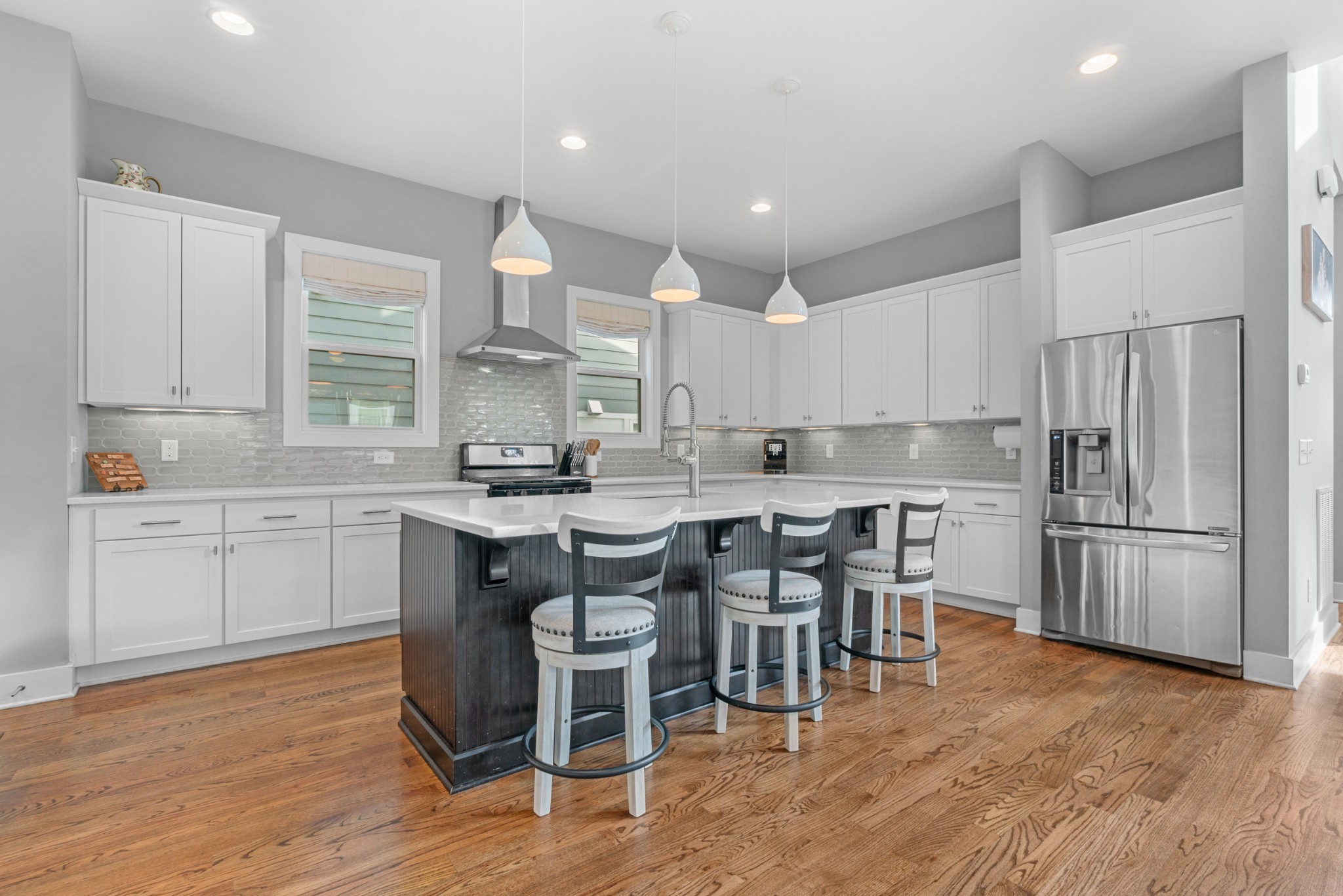 111 Creighton Ave Unit: A