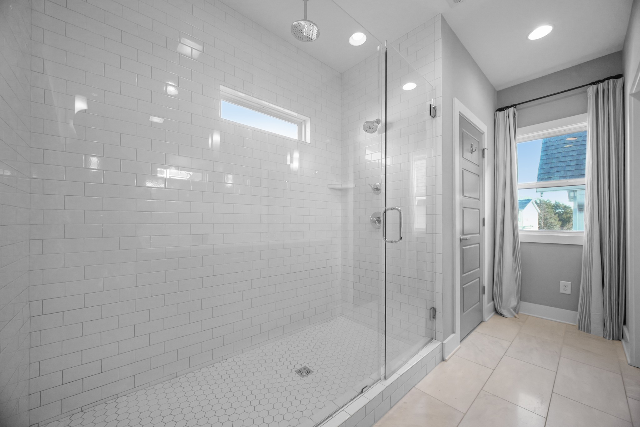 111 Creighton Ave Unit: A