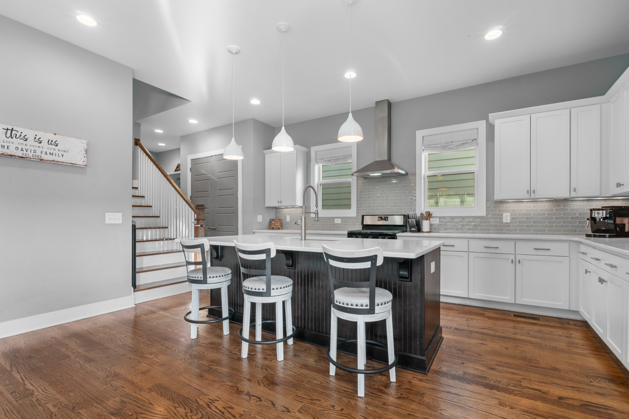 111 Creighton Ave Unit: A