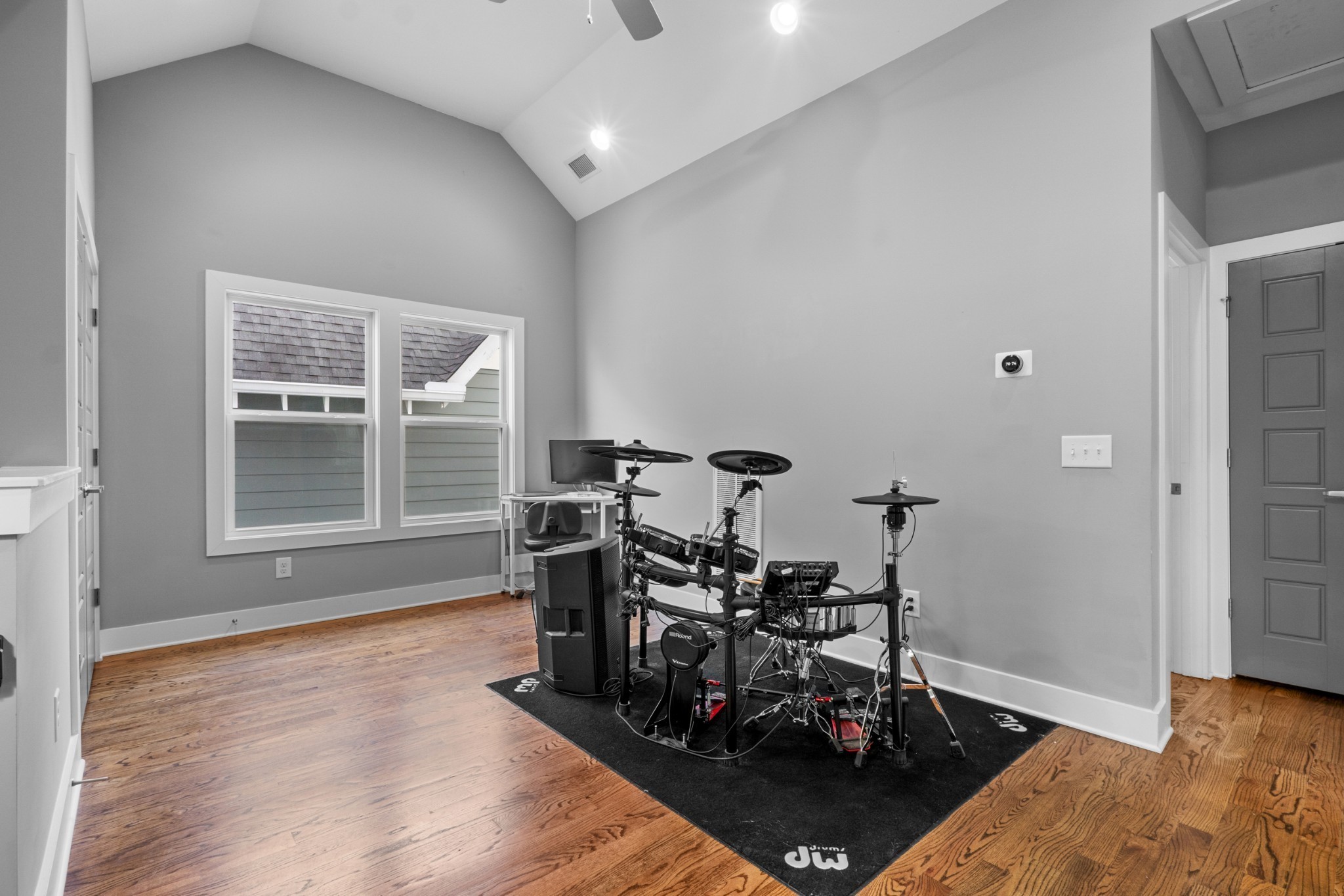 111 Creighton Ave Unit: A