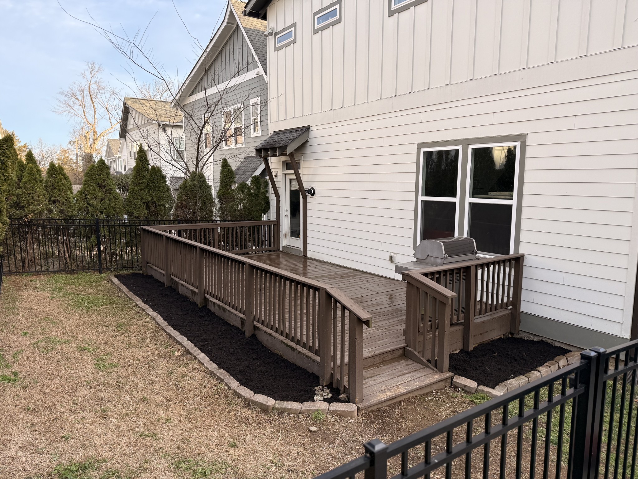 111 Creighton Ave Unit: A