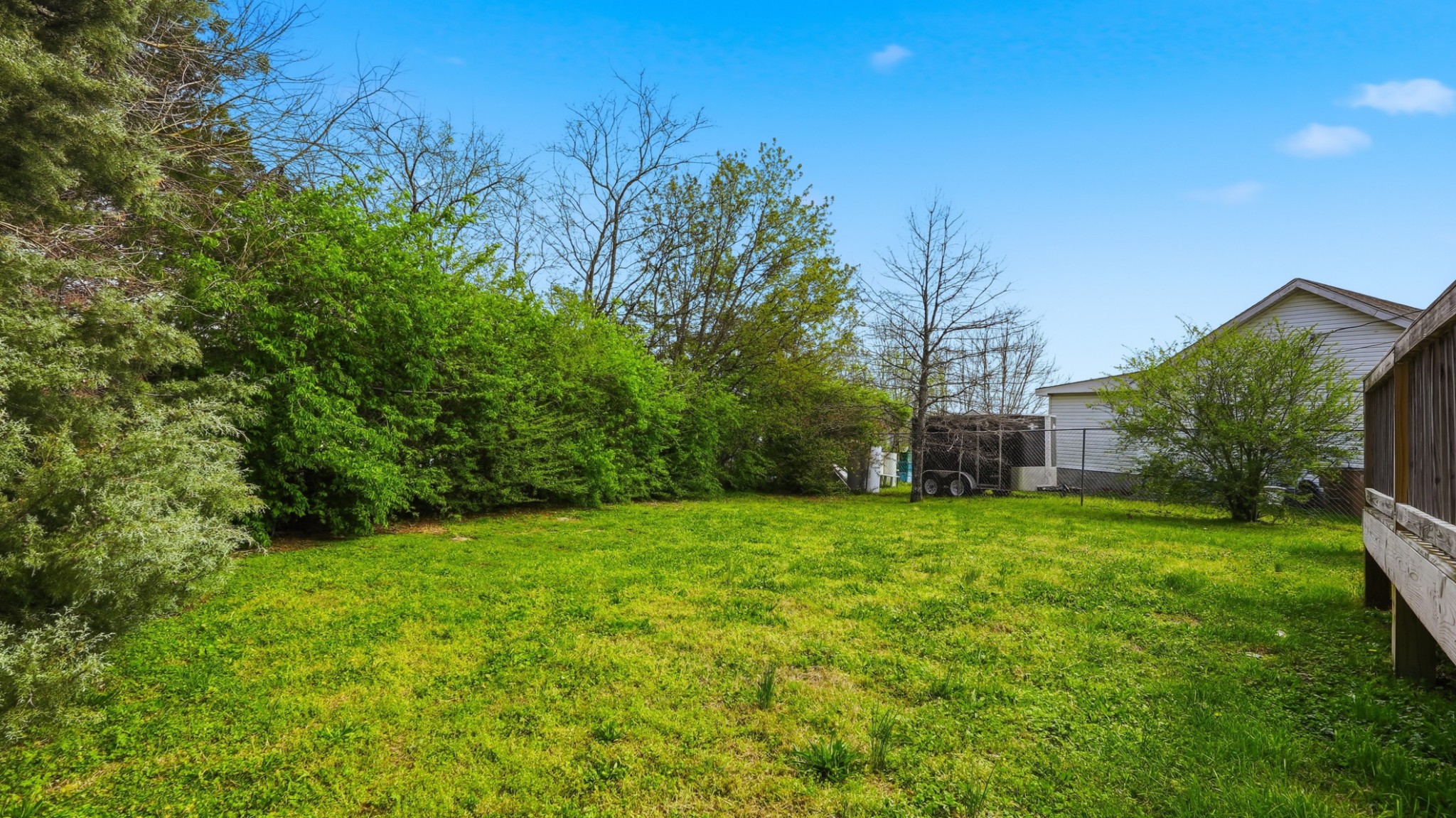 512 Longleaf Ct