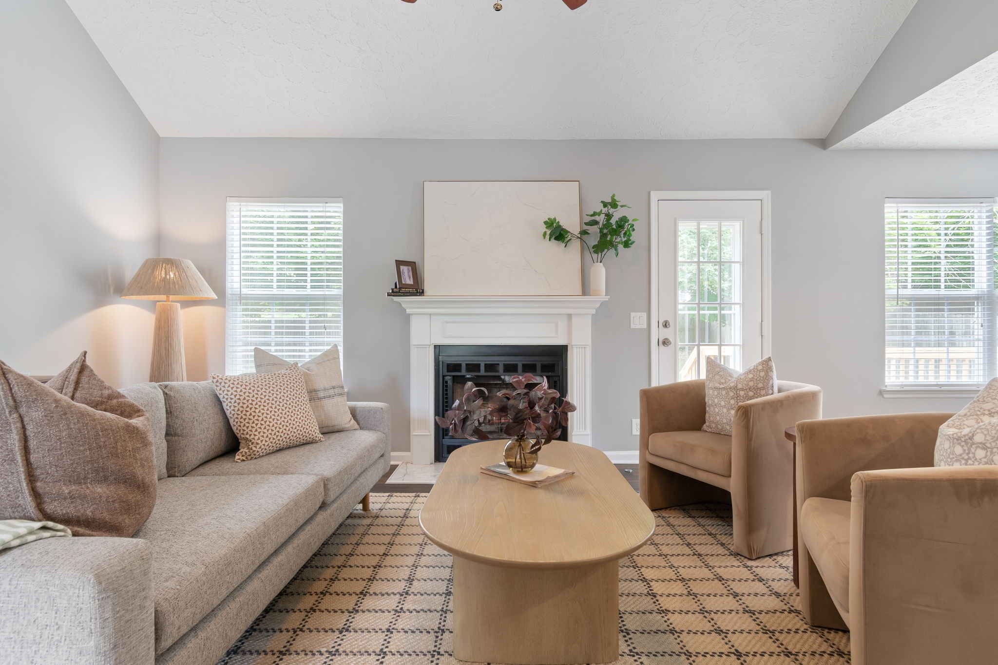 908 Celeste Ct