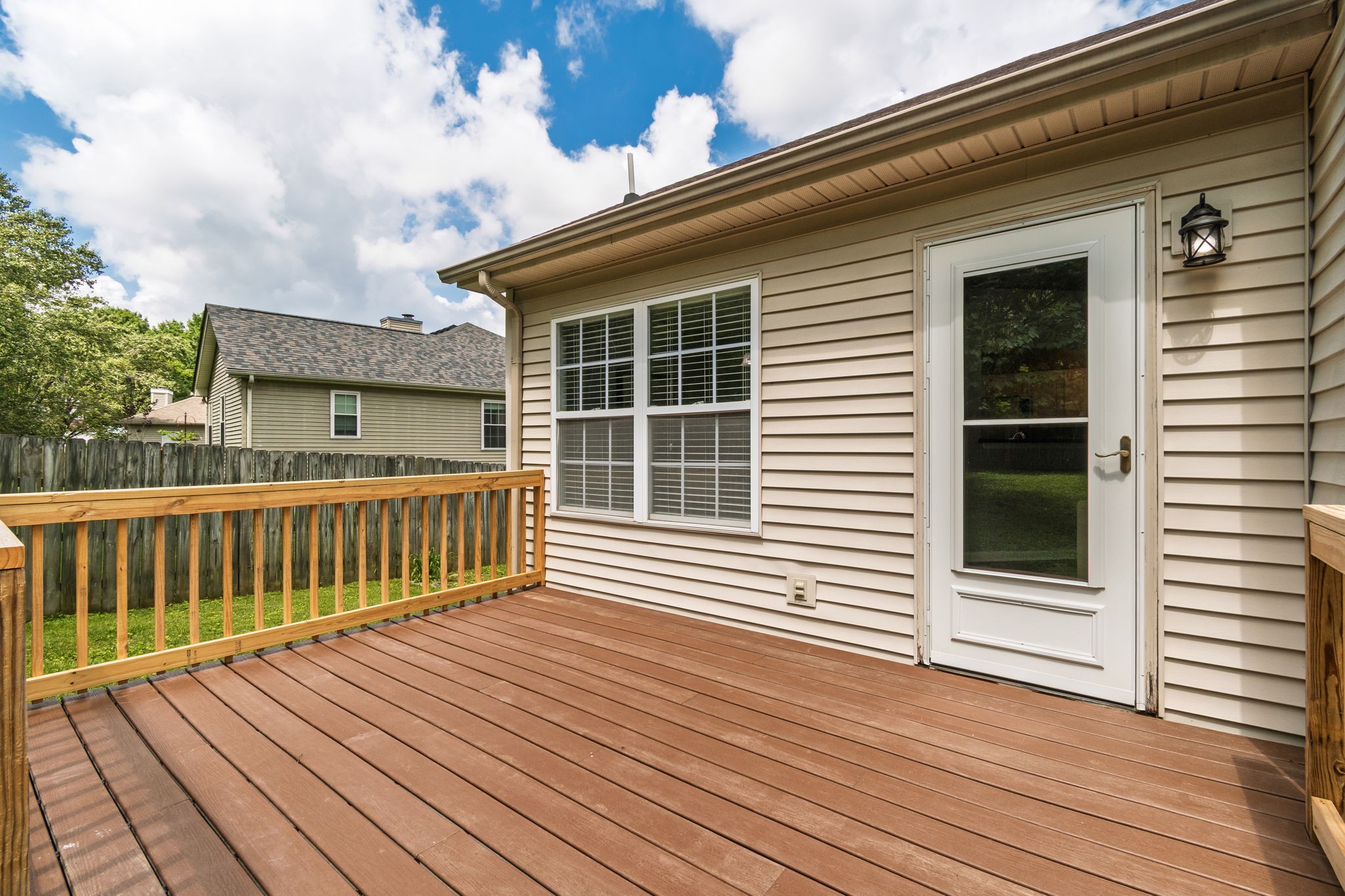 908 Celeste Ct