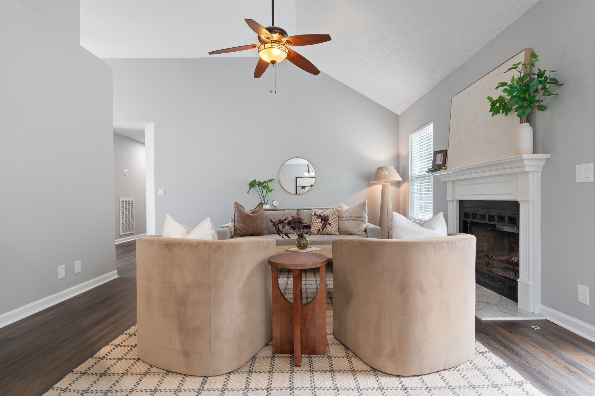 908 Celeste Ct