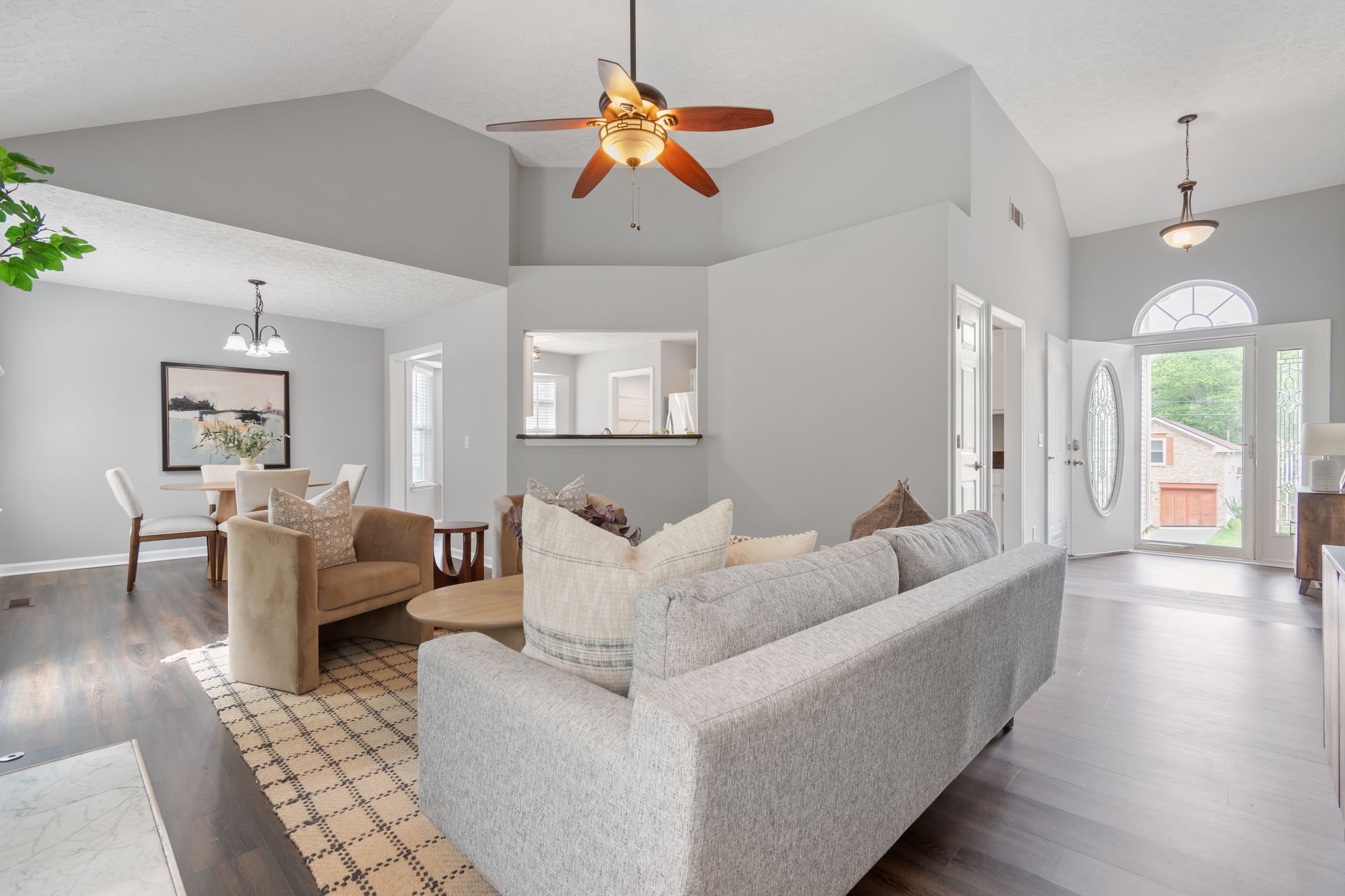 908 Celeste Ct
