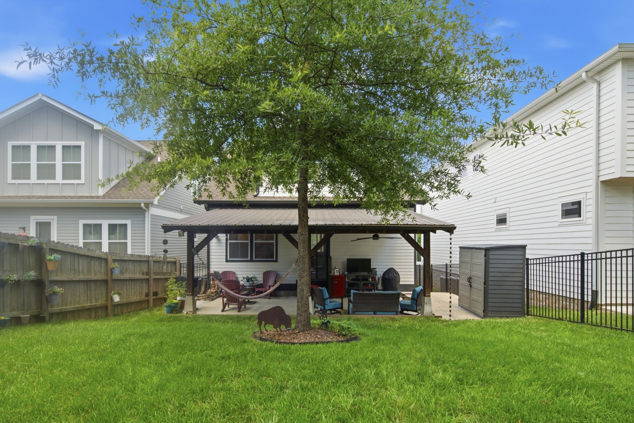 2507B Solon Dr