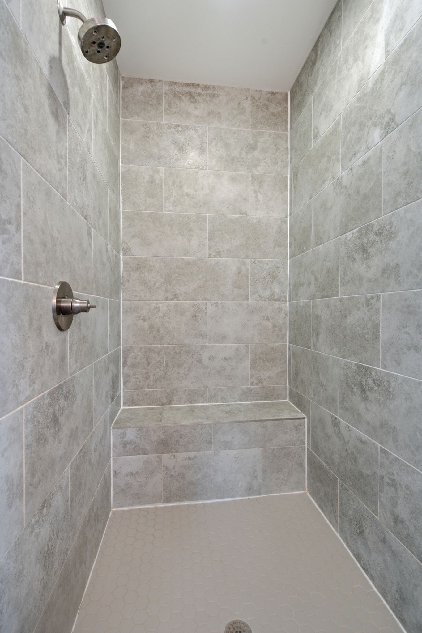 2507B Solon Dr