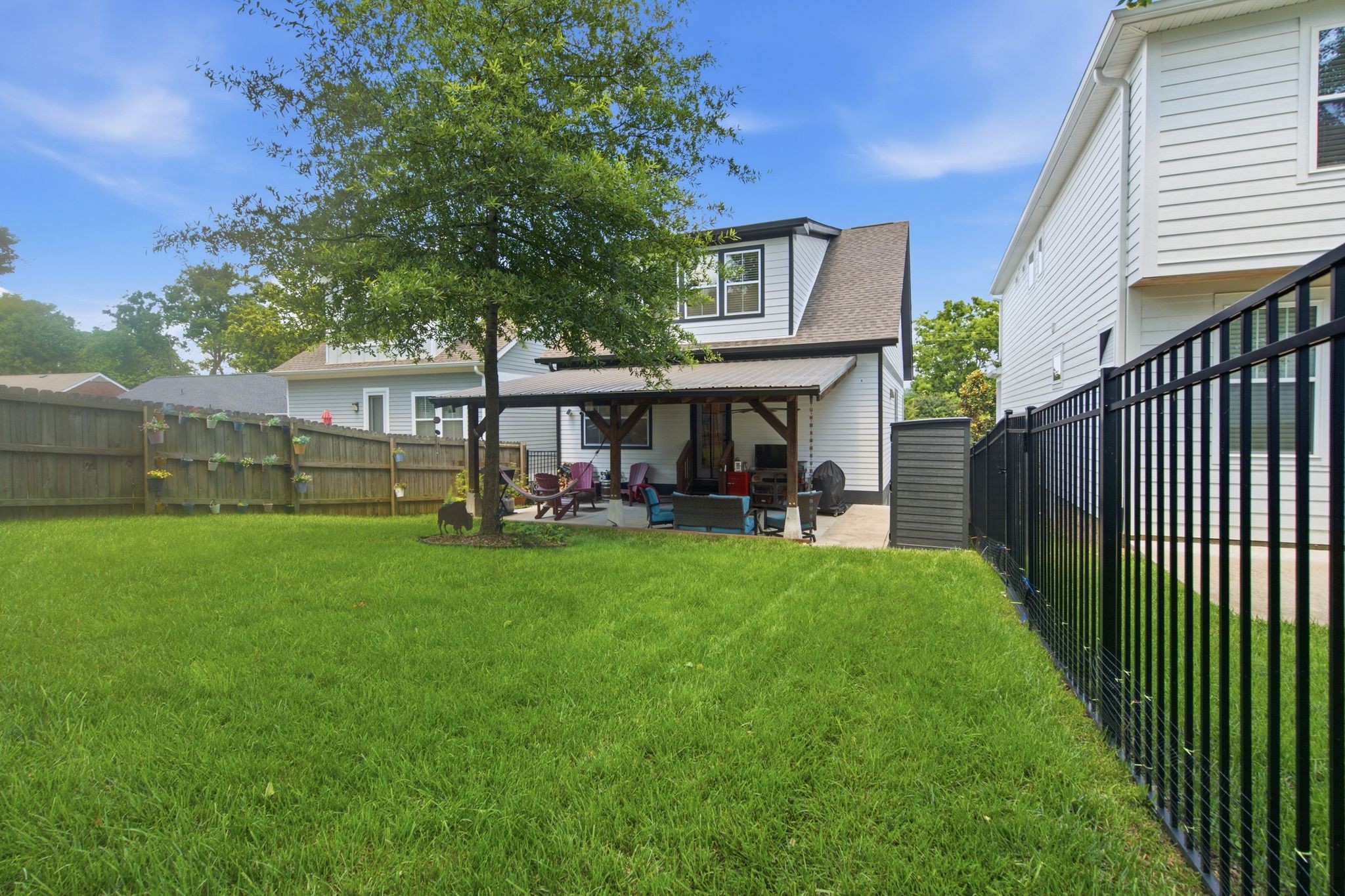 2507B Solon Dr