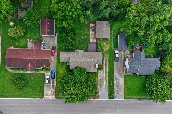 326 Raindrop Ln