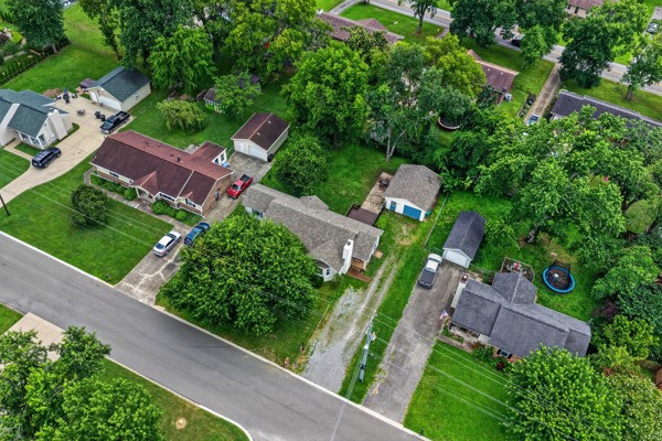 326 Raindrop Ln