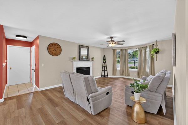 326 Raindrop Ln