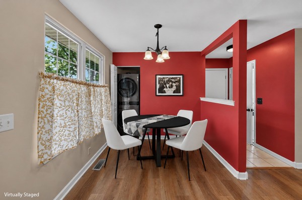 326 Raindrop Ln